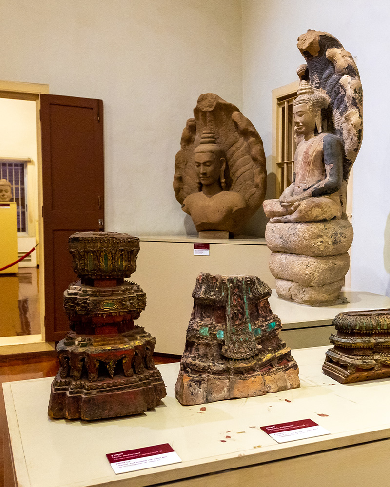 Lop Buri Somdet Phra Narai National Museum (พิพิธภัณฑ์สถานแห่งชาติสมเด็จพระนารายณ์) 225402OX (1)